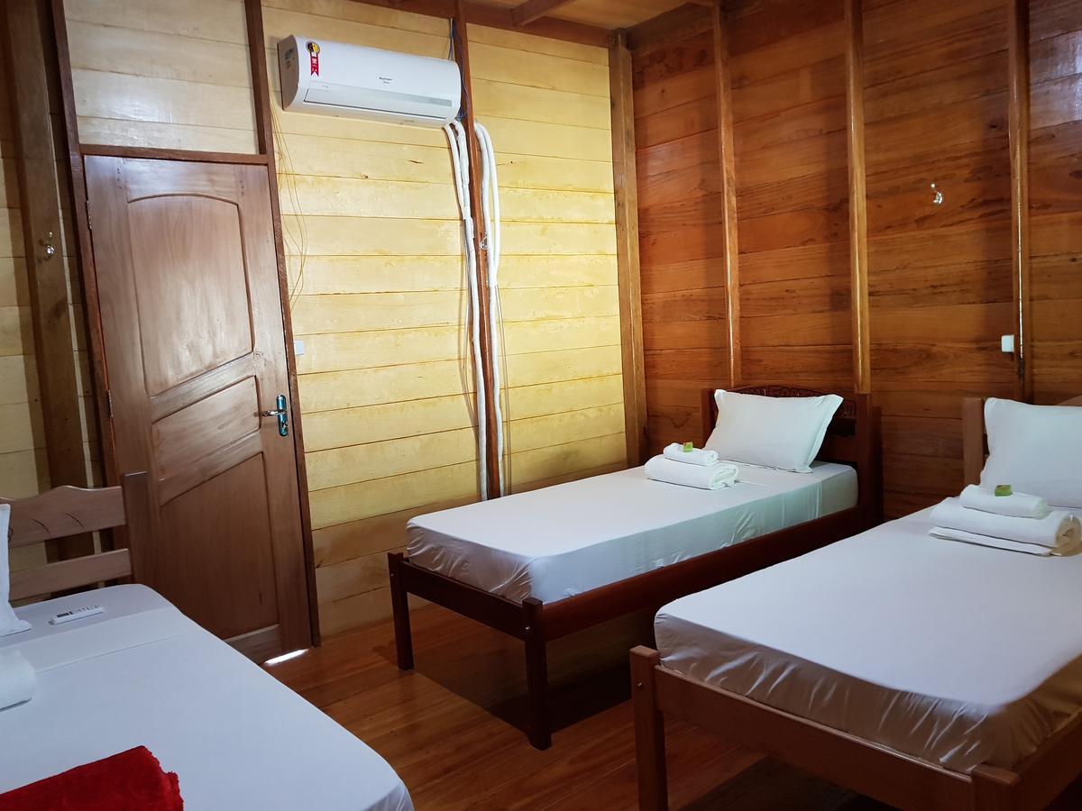 Amazon Arowana Lodge Careiro Exterior foto