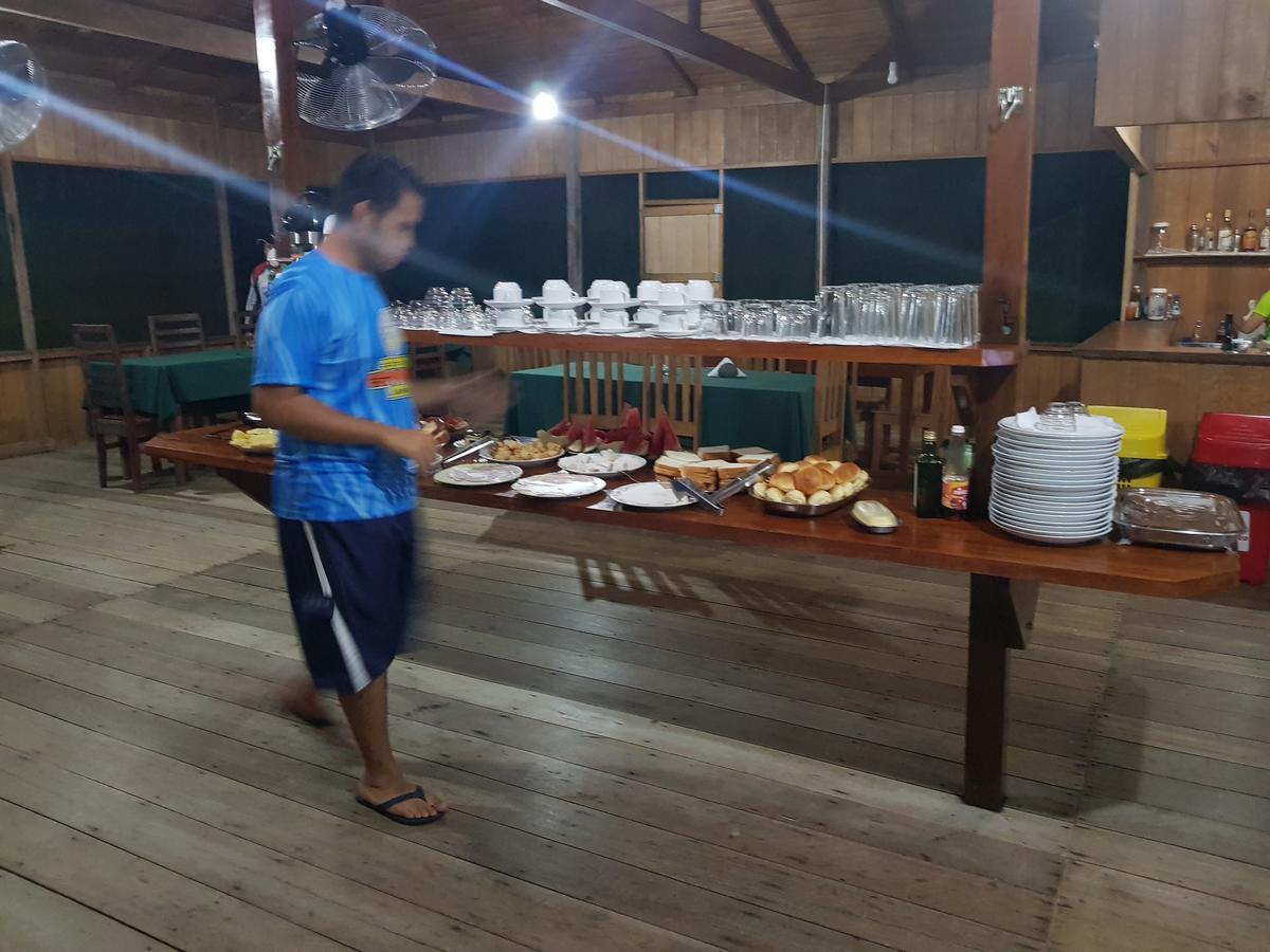 Amazon Arowana Lodge Careiro Exterior foto