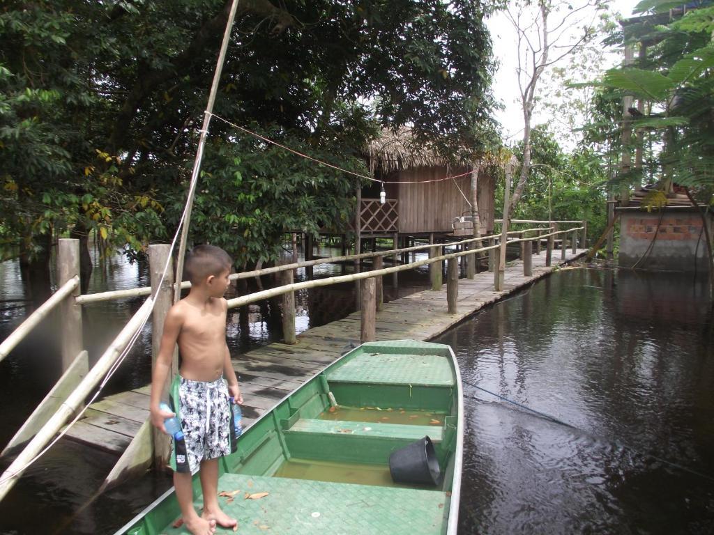 Amazon Arowana Lodge Careiro Exterior foto