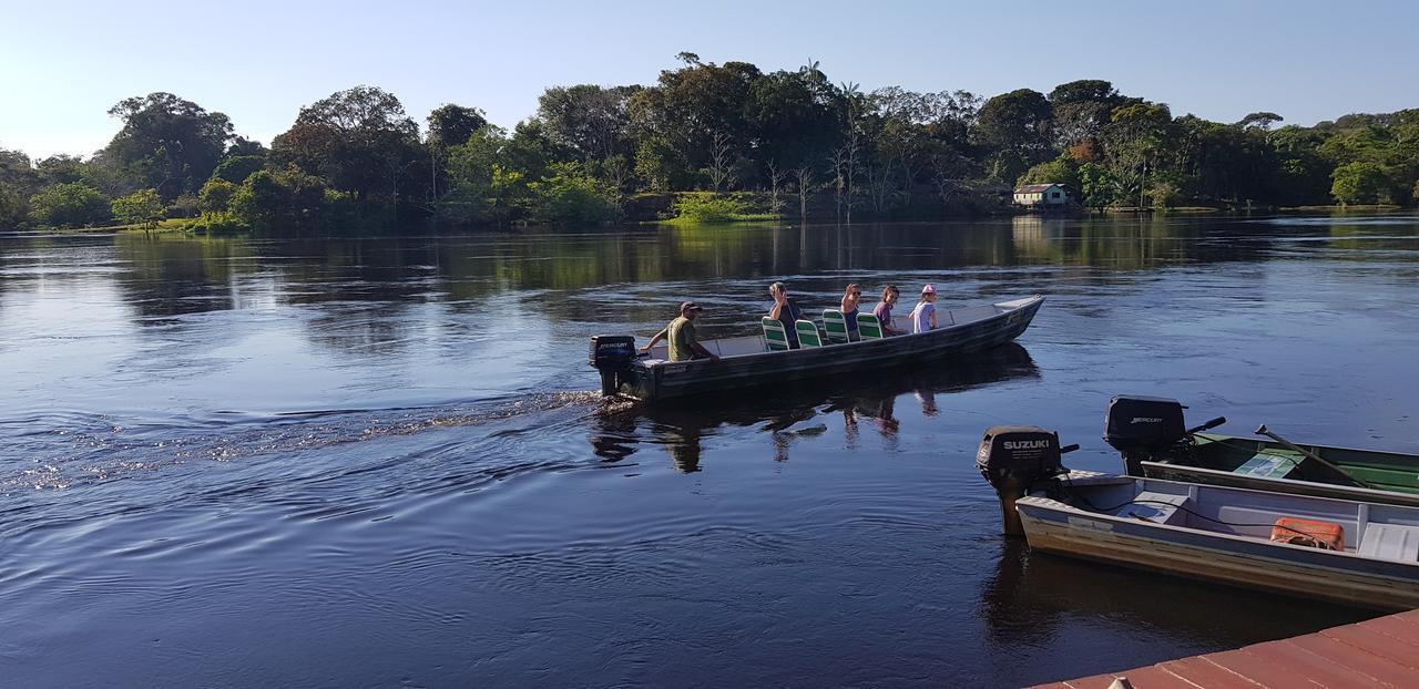 Amazon Arowana Lodge Careiro Exterior foto