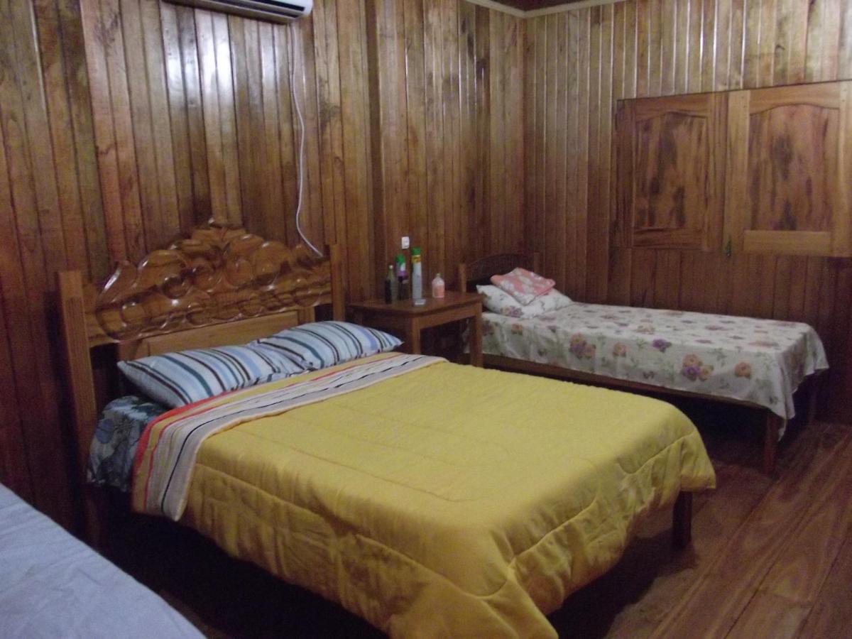 Amazon Arowana Lodge Careiro Cameră foto
